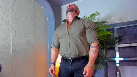 dennis_cox_ online show from 03.06.25