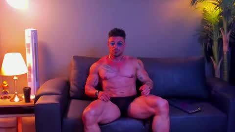 dennis_cox_ online show from 10.17.25