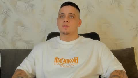 dennis munera online show from 12.05.24