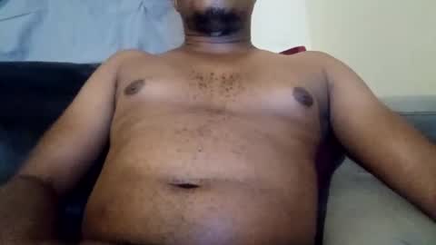 Snapshot of dentzo chatting on 12.20.24 mastER blACK online show from 12.20.24