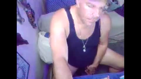 Snapshot of denveversbb chatting on 10.18.25 denveversbb online show from 10.18.25