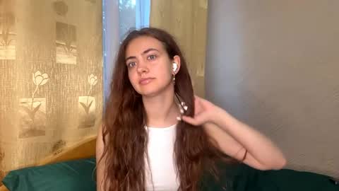 Snapshot of deonnamitcheltree chatting on 05.21.26 Eva online show from 05.21.26