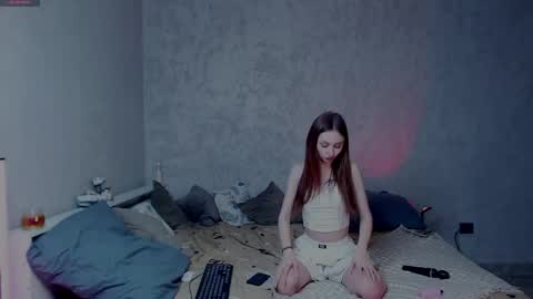 Diana Depp online show from 04.21.26