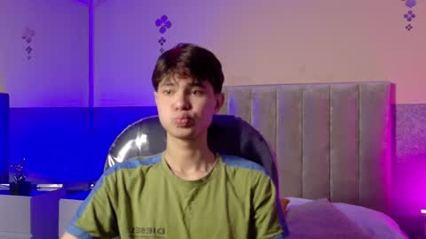 derek_sinn online show from 04.05.26