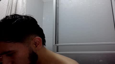 Snapshot of derek_smiith chatting on 02.12.26 Derek smiith online show from 02.12.26