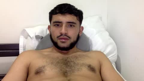 Snapshot of derek_smiith chatting on 02.19.26 Derek smiith online show from 02.19.26