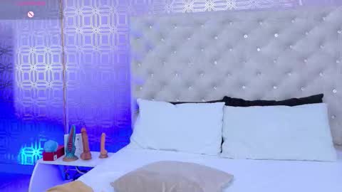 Derieri D online show from 10.02.25