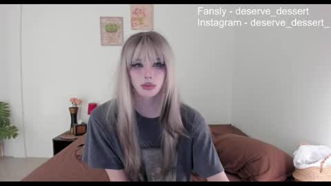 Snapshot of deserve_dessert chatting on 05.16.26 Domi online show from 05.16.26