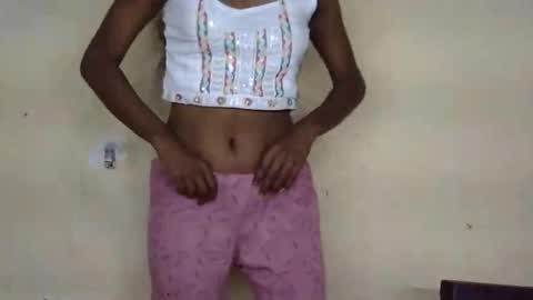 Snapshot of desi_darling chatting on 11.22.25 kajal online show from 11.22.25