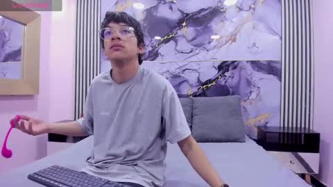 desire_ecstasy online show from 10.22.25