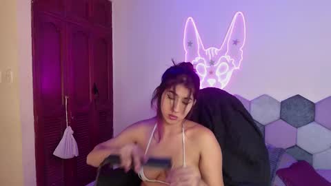 TORI AND MR. BEAR online show from 02.27.25