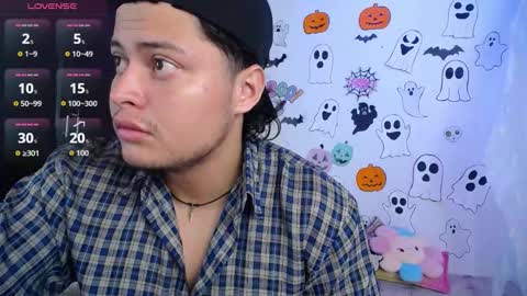 TORI AND MR. BEAR online show from 10.27.25