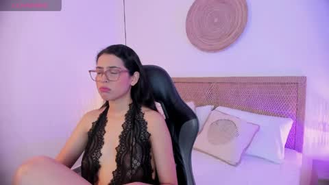 desire online show from 04.15.26