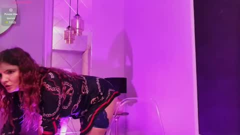 Desiree online show from 11.18.25