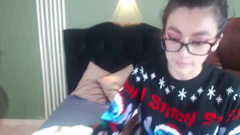 Snapshot of desiring__angel chatting on 12.06.24 Desiring Angel online show from 12.06.24