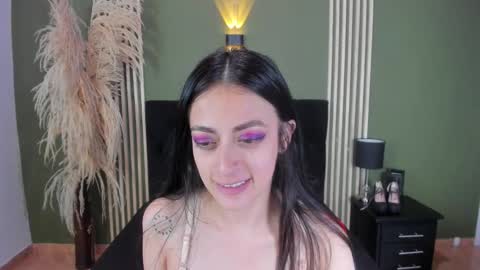 Snapshot of desiring__angel chatting on 02.28.25 Desiring Angel online show from 02.28.25