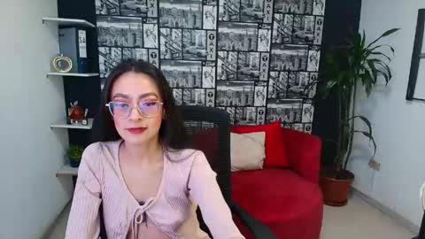 Desiring Angel online show from 05.18.26
