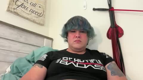 Dezmond online show from 11.22.25