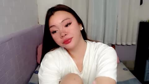 Snapshot of destinyroxie chatting on 01.26.25 ROXIE  online show from 01.26.25