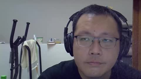 Snapshot of destroy1984 chatting on 10.04.25 Destroy November 1984 online show from 10.04.25