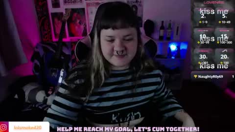 Snapshot of destroyall420 chatting on 07.30.26 Lola Bdsm and fries online show from 07.30.26