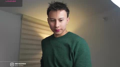 Snapshot of deus_belli chatting on 10.21.25 Deus Belli online show from 10.21.25