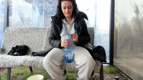 Anna online show from 11.20.25