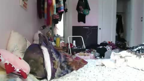 poutyangel online show from 05.03.26