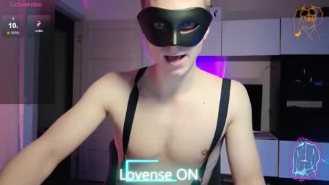 Snapshot of devilinmask666 chatting on 01.10.26 Devilinmask666 online show from 01.10.26