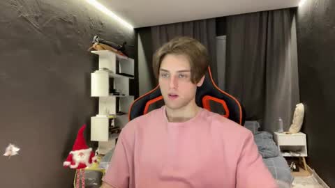 devilnut1 online show from 11.29.25