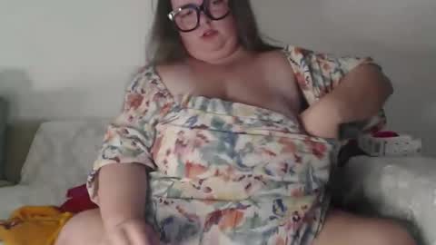 DevilsChick -- OF  online show from 10.28.25