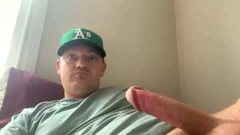 Snapshot of devilslick chatting on 03.08.25 WingInIt online show from 03.08.25