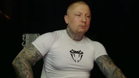 Snapshot of devilwithtats chatting on 05.09.26 Lucian online show from 05.09.26