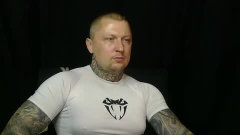 Snapshot of devilwithtats chatting on 06.07.26 Lucian online show from 06.07.26
