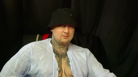Snapshot of devilwithtats chatting on 07.20.26 Lucian online show from 07.20.26