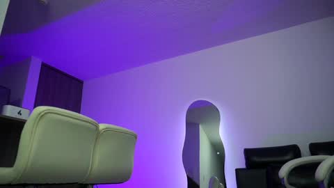 Devin Hunter online show from 01.24.25