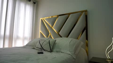 Devin Hunter online show from 02.13.25