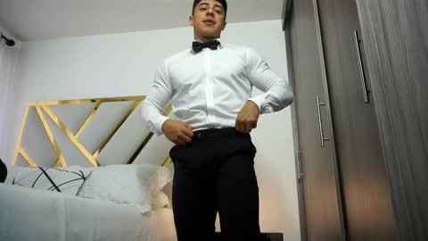 Devin Hunter online show from 03.04.25