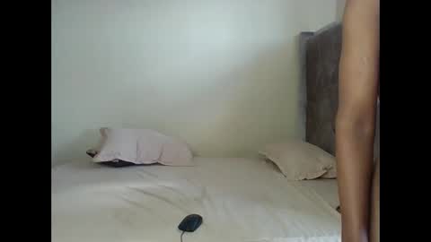 devinegrace7 online show from 09.11.25