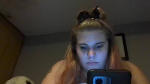 Snapshot of devykitten2018 chatting on 12.11.24 devykitten online show from 12.11.24