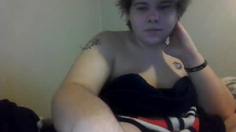 Snapshot of devykitten2018 chatting on 11.02.25 devykitten online show from 11.02.25