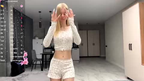 dewdropdoll online show from 06.20.26