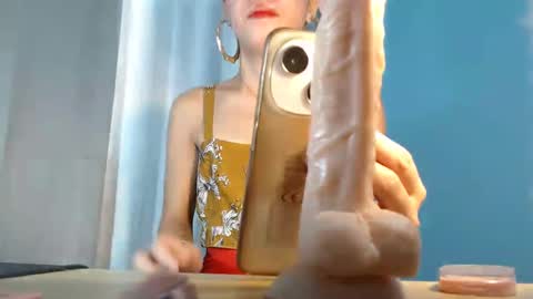 dexie121698 online show from 02.06.25