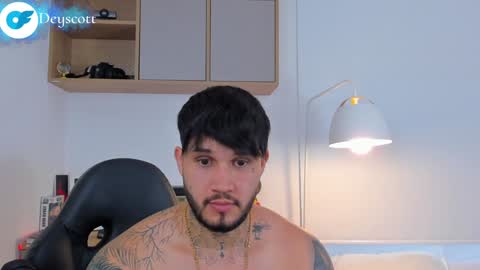 JULIAN online show from 01.17.25