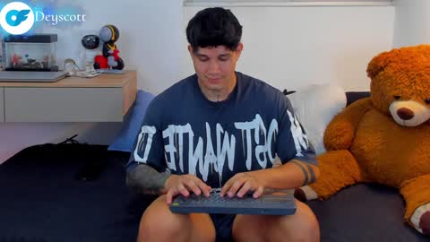 JULIAN online show from 01.30.25