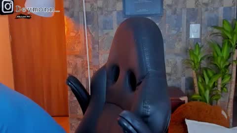 JULIAN online show from 10.28.25