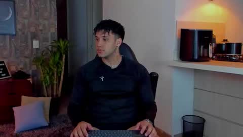 JULIAN online show from 11.30.25