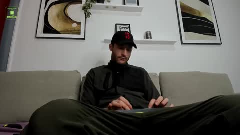 Snapshot of deymond_russo chatting on 03.03.26 deymond_russo online show from 03.03.26