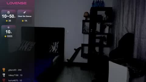 Snapshot of diabla_sexyboobs chatting on 02.12.25 D I A B L A online show from 02.12.25