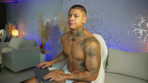 Snapshot of diagostone chatting on 01.17.26 Diego online show from 01.17.26